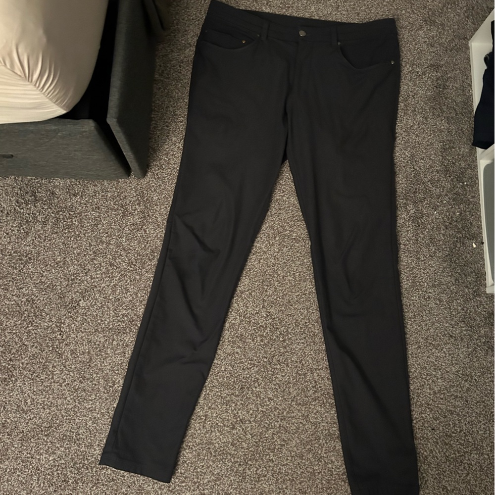 Men’s Lulu Lemon pants - 34 Waist (Dark Grey)